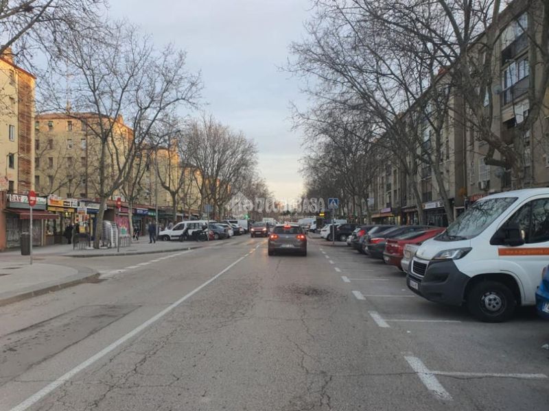 Foto bc156274-e7ff-46c6-b254-7cf89fb489cf. Pis a Amposta Madrid