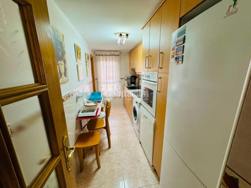 Foto adf9e6e5-a10c-4566-8b54-928f8ced0a68. Piso  en venta en Amposta Madrid
