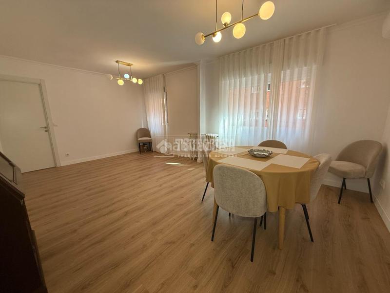 Foto 8ee5568d-51c5-4704-93c8-ea62de2d268c. Pis a Guindalera Madrid