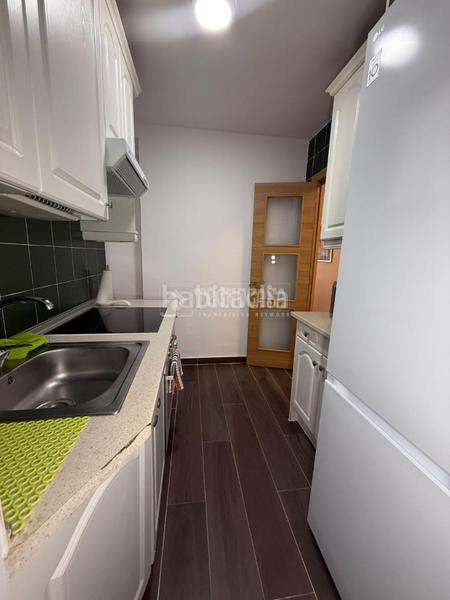 Foto d0a7470a-bd74-4e3f-bfde-5912a71710f9. Pis a Guindalera Madrid