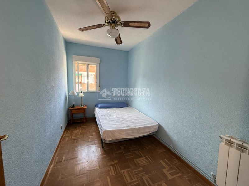 Foto b18e75bb-c3bd-4693-804d-ad4fa880189d. Pis a Guindalera Madrid