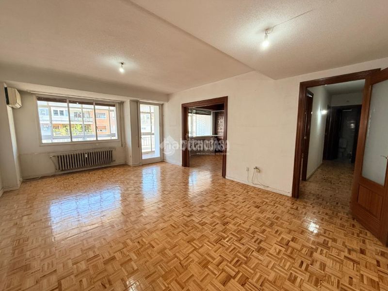 Foto 14ba840e-9736-4291-b00c-d77a8451864f. Pis a Guindalera Madrid