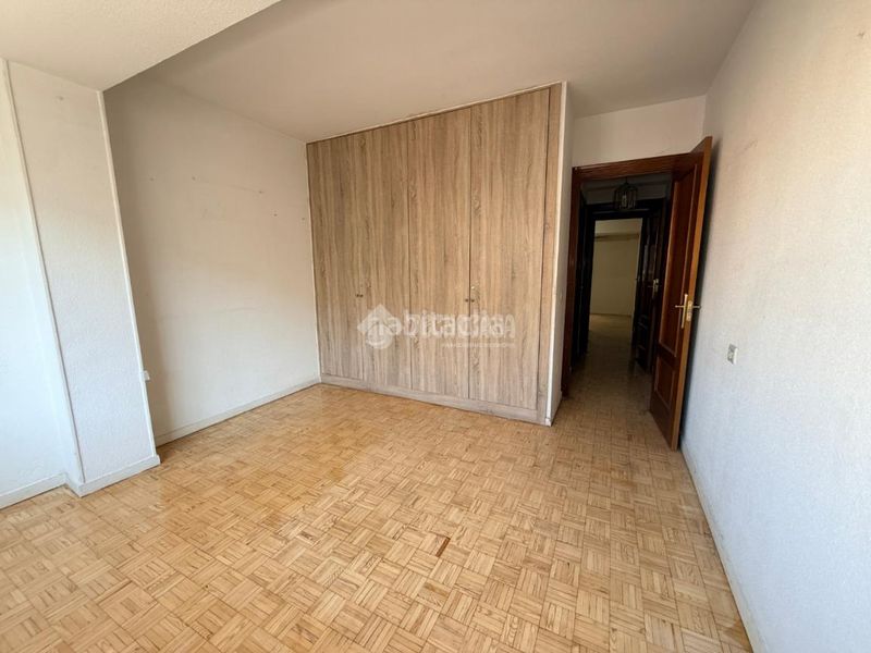 Foto 5ecb9b0b-de31-4b0a-952c-4f152e0e1747. Pis a Guindalera Madrid