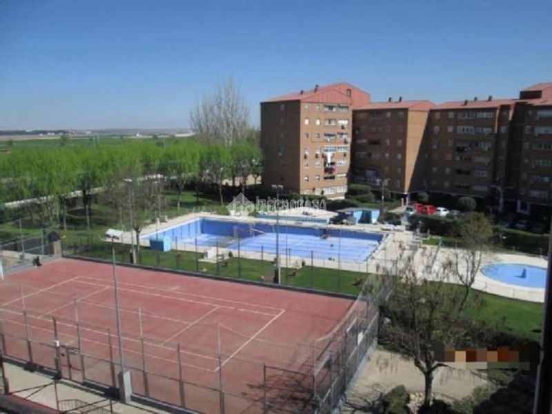 Foto 1682b665-1e99-4a95-9aaf-deac296f000b. Pis amb calefacció a Centro Torrejón de Ardoz