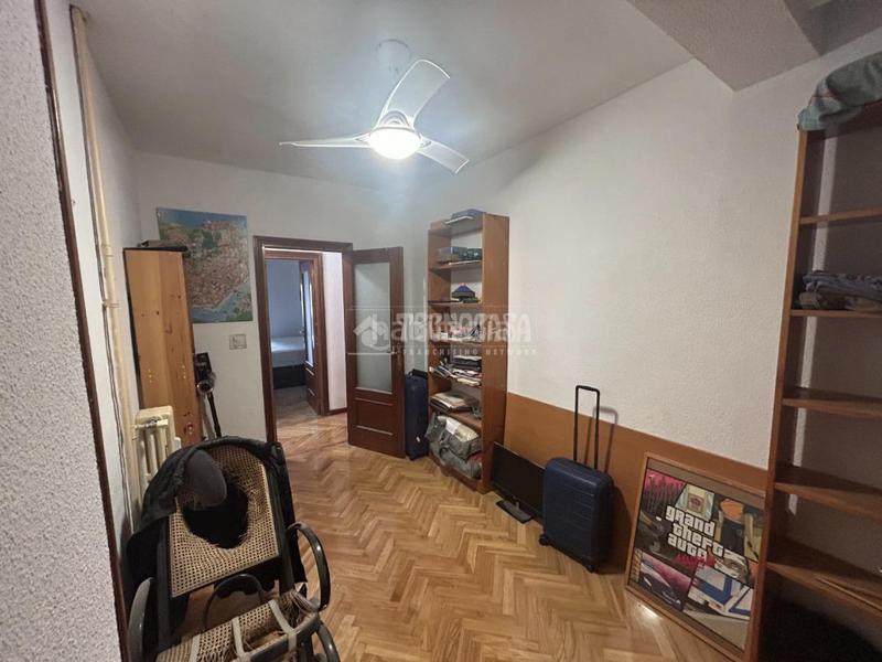 Foto c6f7a60b-4e3b-400a-84e7-cc87ef899eac. Flat with heating in Cuatro Caminos - Azca Madrid