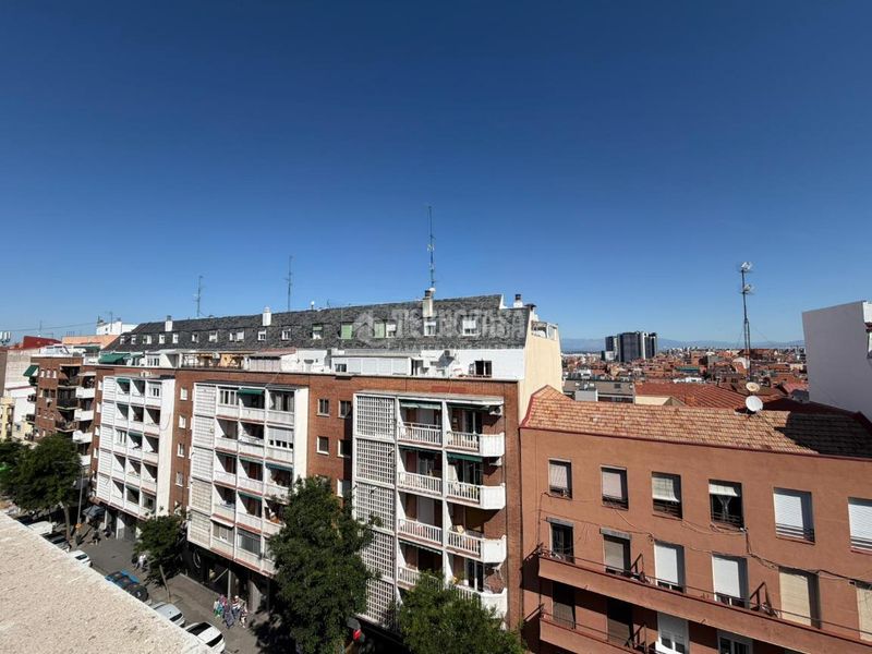 Foto b27bd6ec-84ad-4833-8b01-9c502512bab6. Pis amb calefacció a Berruguete Madrid