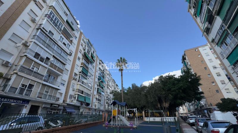 Foto dc1aff42-9bb6-4ca2-bc3d-f7a8cd08edfc. Appartamento in Martiricos - La Roca - La Rosaleda Málaga