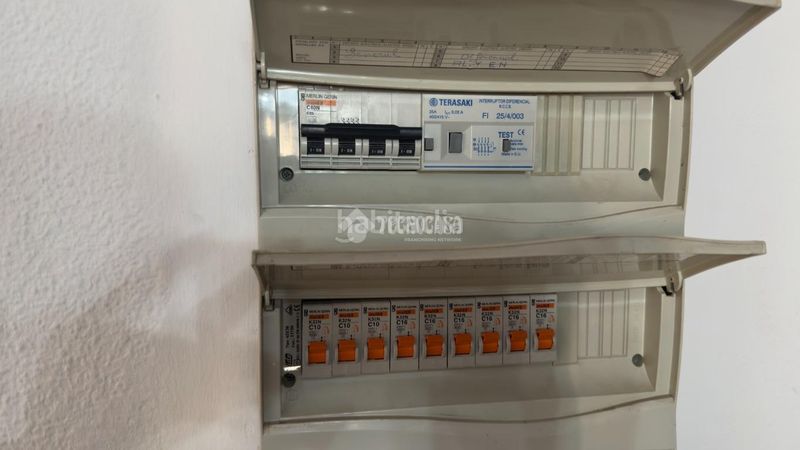Foto 223786f7-cf76-4ae1-a5b7-26757d9d94c1. Piso  en venta en La Trinidad Málaga