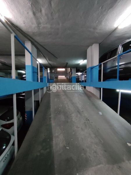 Foto 1136bd2e-4bd0-4e43-b8c1-5aeb0397bde2. Aparcament cotxe a La Trinidad Málaga