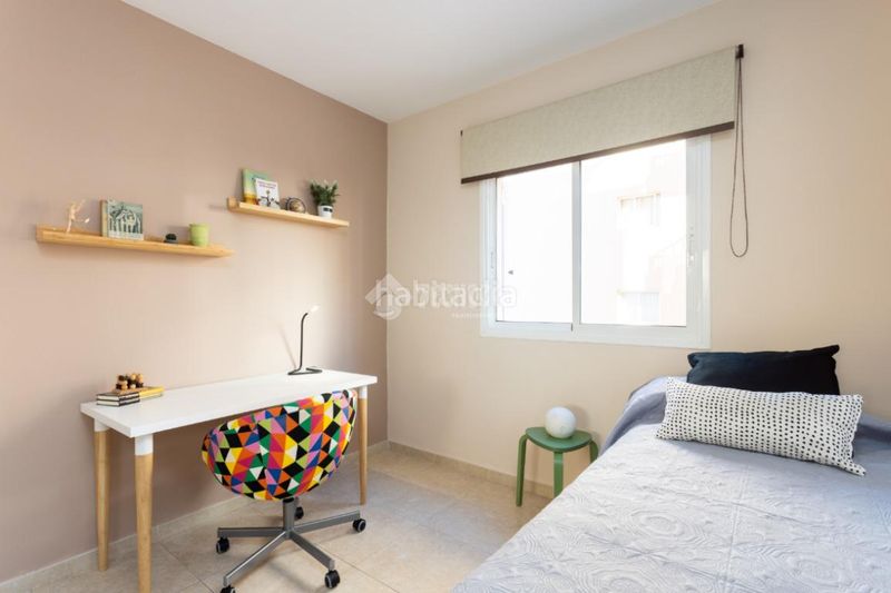 Foto 888236eb-2d49-4f25-9a7d-40eacc66961a. Rent flat with parking pool in Las Caletillas - Punta Larga Candelaria