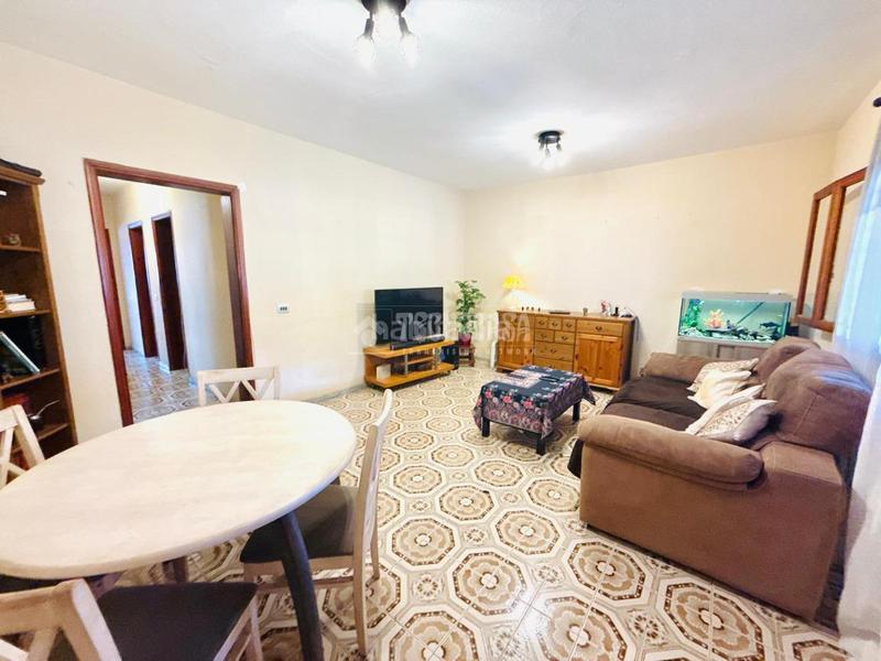 Foto f467cb80-f35f-4afa-9be0-906099863490. Casa pareada casa en venta en Las Caletillas - Punta Larga Candelaria