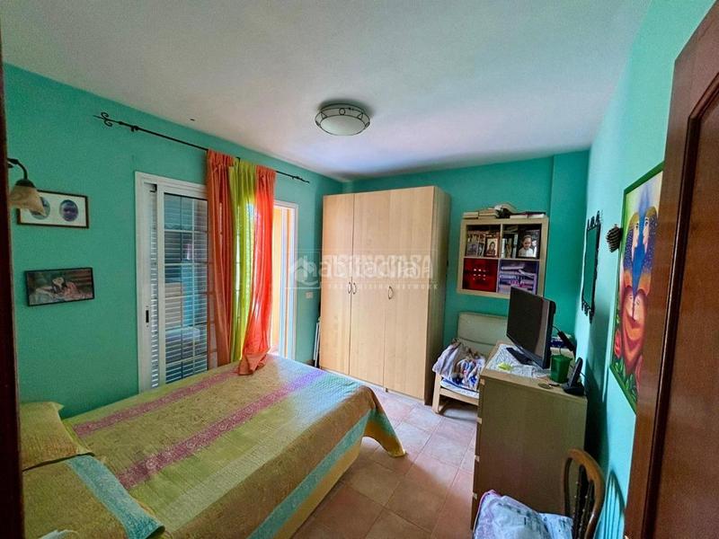 Foto 4b5ee433-4090-4e1d-8891-0f36b23524ed. Maison jumelée avec parking dans Las Caletillas - Punta Larga Candelaria