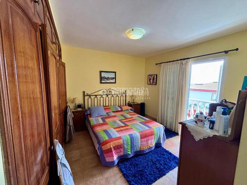 Foto f8f812f2-cde0-4d86-a471-1f7a3192199f. Maison jumelée avec parking dans Las Caletillas - Punta Larga Candelaria