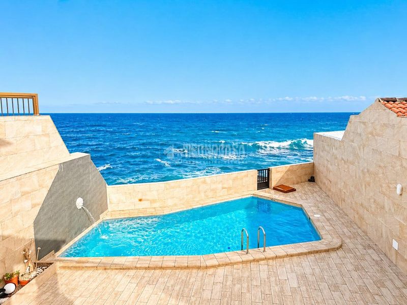 Foto cd279f28-1b9f-4523-88bb-3f671851f8f4. Casa amb piscina a Las Caletillas - Punta Larga Candelaria