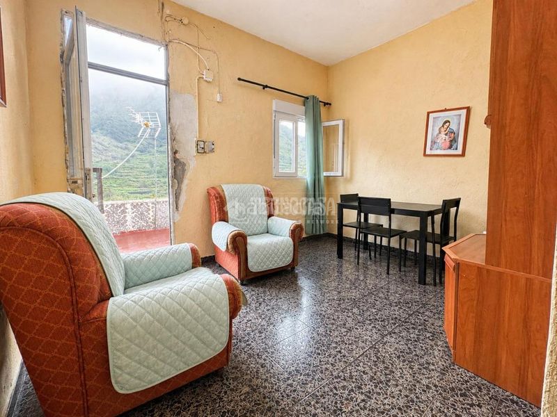 Foto 0dc30103-7049-45d4-b888-2b8f7bd0bcd7. Casa aparellada a Hermigua