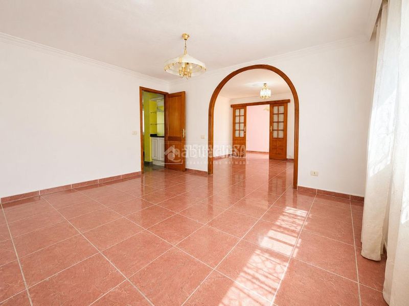 Foto 1cd7d177-a33f-4358-a26a-0913682314d3. Casa amb aparcament piscina a Barranco Hondo Candelaria
