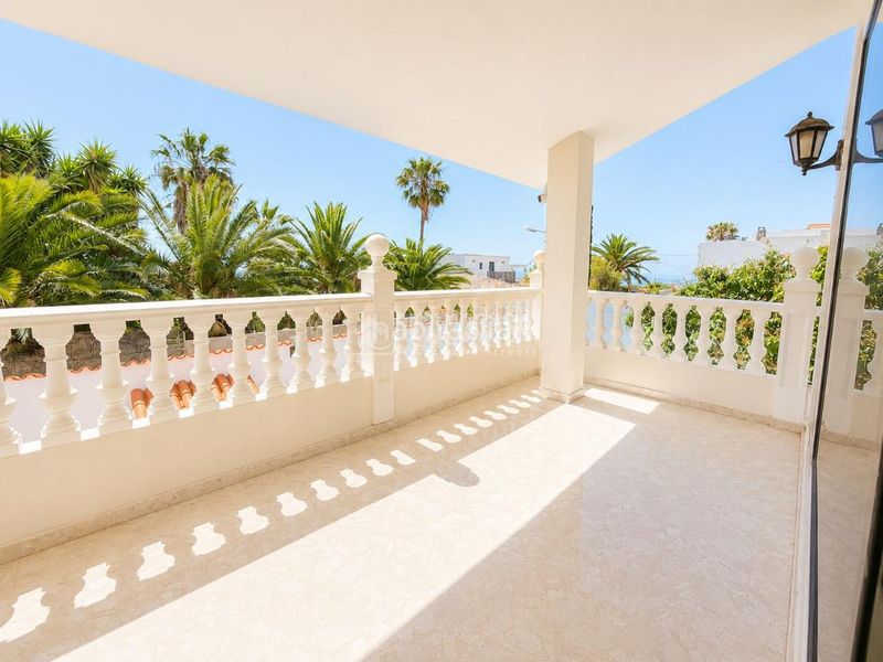 Foto ea6750db-f92a-475c-8782-cb38ae5f9340. Casa amb aparcament piscina a Barranco Hondo Candelaria