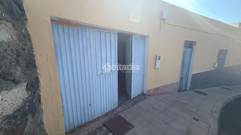 Foto 47f6b8cf-0536-40da-9125-96d028b5d859. Casa amb aparcament a igueste de Candelaria Candelaria