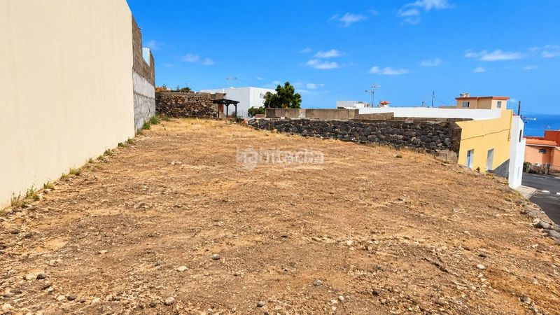 Foto f764219e-58b5-422c-89a5-86d2afdb810f. House with parking in igueste de Candelaria Candelaria