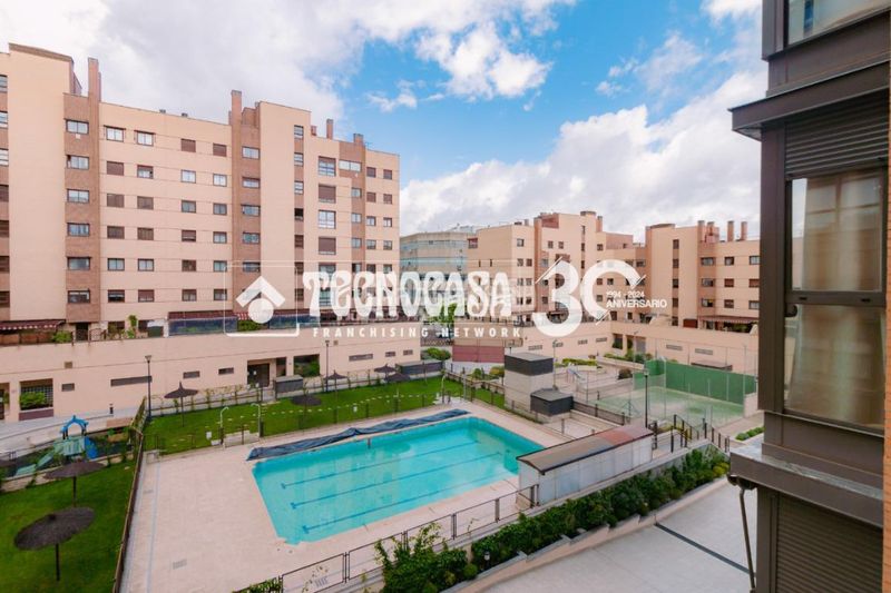 Foto 75cbf076-3353-4222-a196-426a0a985da7. Pis amb calefacció aparcament piscina a Simancas Madrid