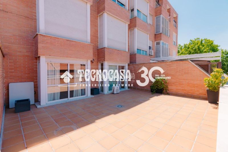 Foto a7d8f7d0-6d3b-4941-a45b-b98961ac8e86. Pis amb aparcament a Salvador Madrid