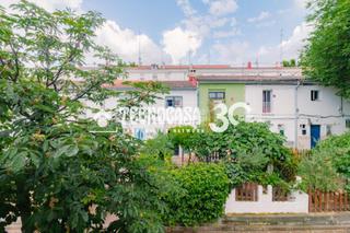 Maison jumelée à Simancas. Casa en venta en madrid