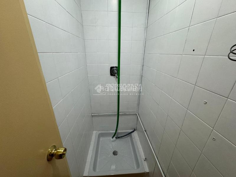 Foto 072b3643-8272-4cca-b9c8-c7e5fb2a3604. Local comercial nave en venta en Simancas Madrid