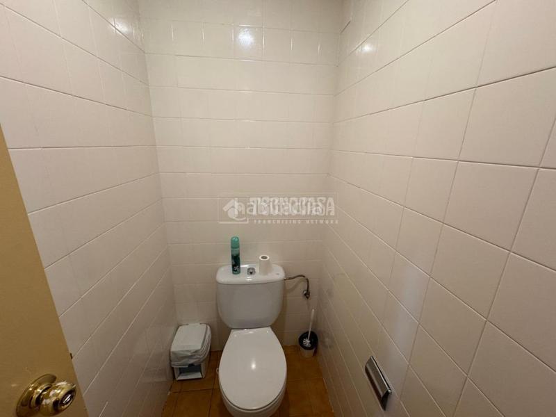 Foto 79d959d5-4453-4850-bf99-ae0f26c648ea. Local comercial nave en venta en Simancas Madrid