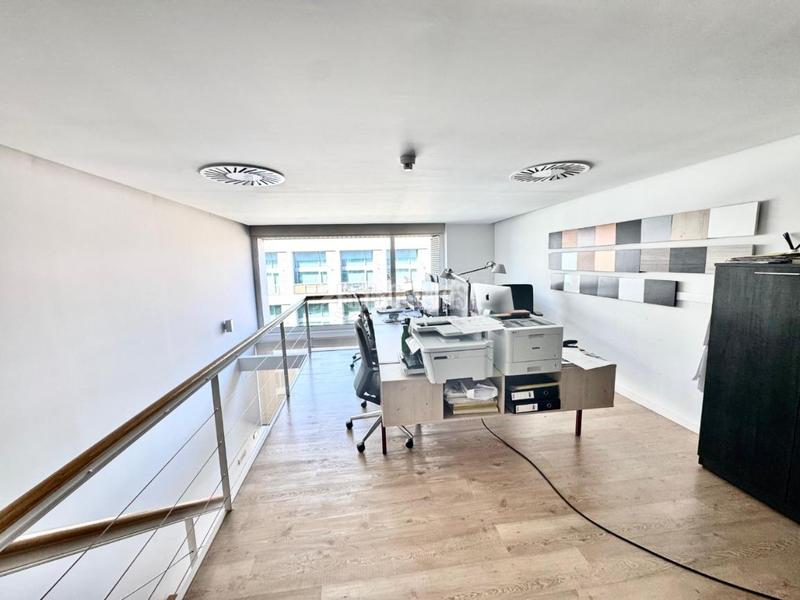 Foto 1a6a7938-2045-4af9-921c-544ec999089c. Loft avec chauffage dans Simancas Madrid