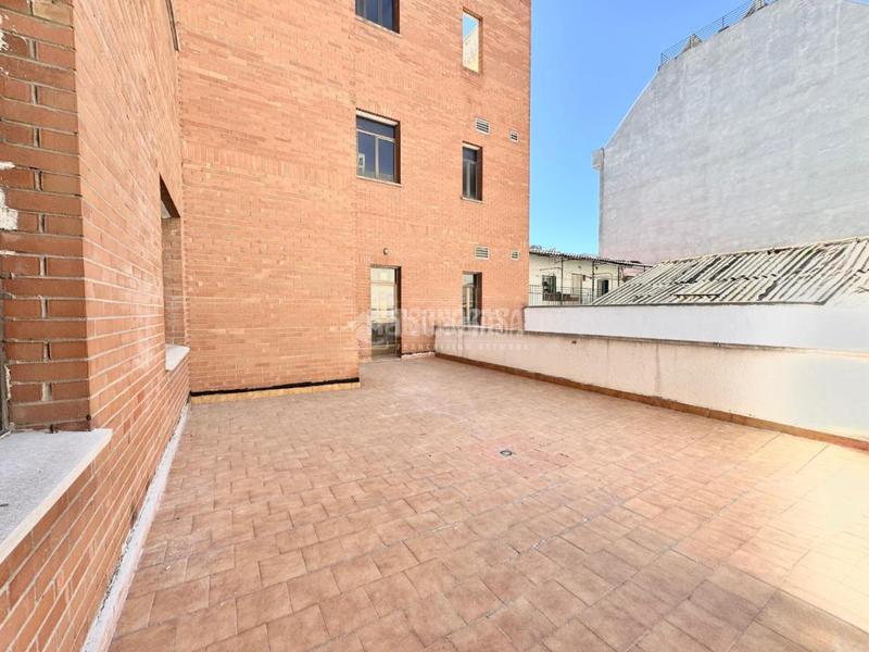 Foto 228f7955-60b8-478e-acaa-b0715da10c0a. Édifice dans Simancas Madrid