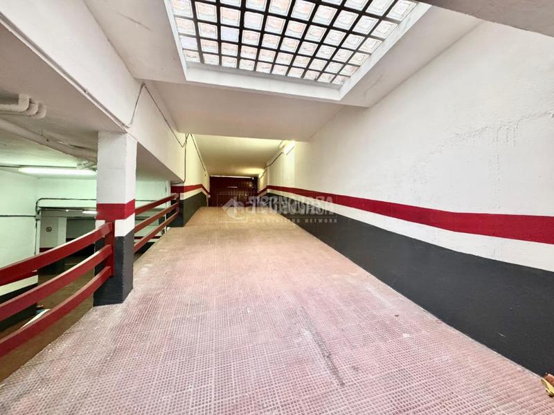 Foto e976bef2-307f-498a-98ee-7d35ff03ee72. Édifice dans Simancas Madrid