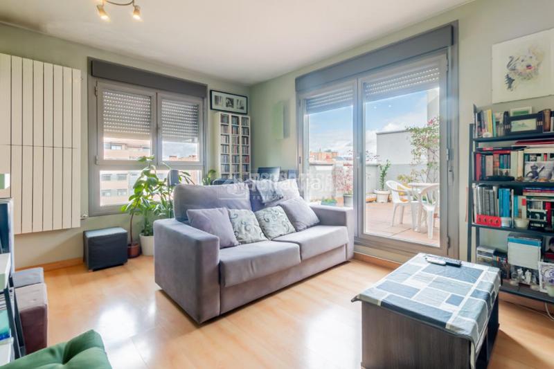 Foto 0efa5785-2816-466f-9cba-2a2bc96725f5. Piso  en venta en Simancas Madrid