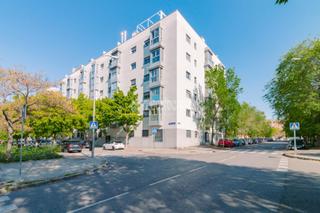 Pis a Simancas. Piso en venta en madrid