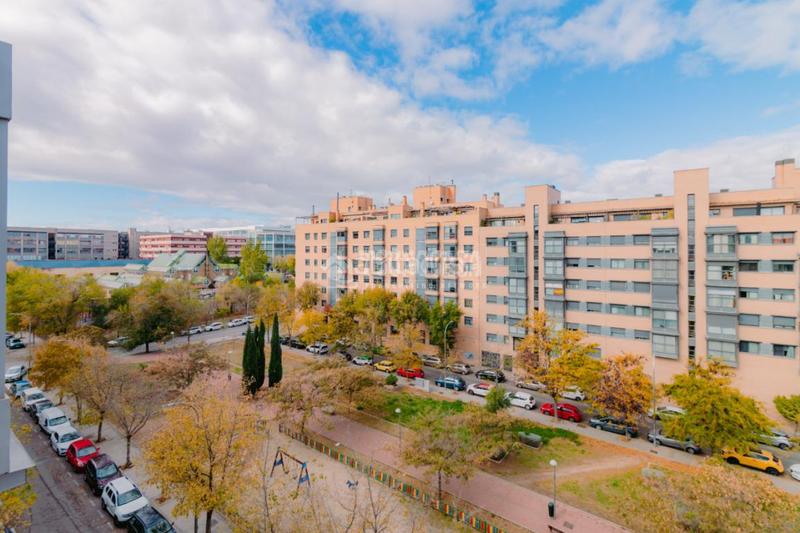 Foto 43c6c614-8178-4044-9877-ad27cfd998a7. Piso  en venta en Simancas Madrid