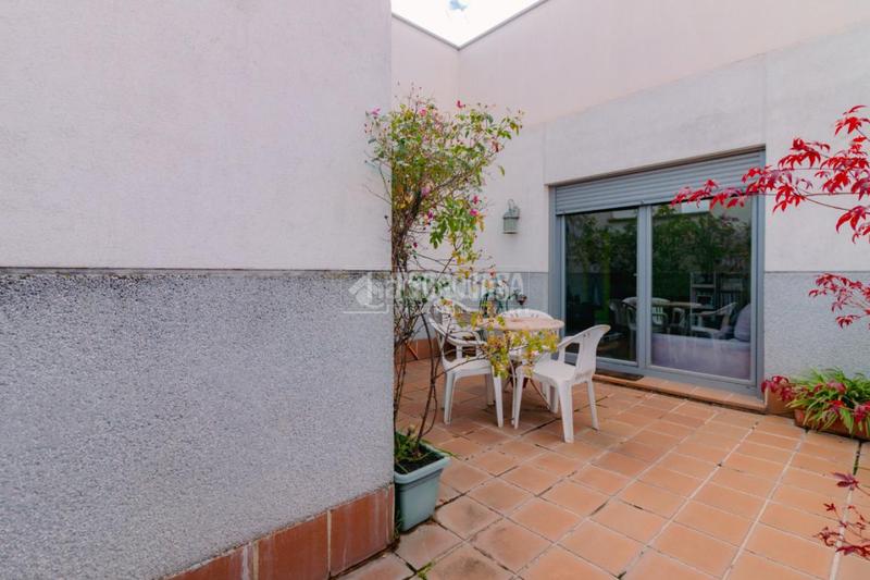 Foto 49b196a8-056b-4bb6-8318-4b23c9d0f71d. Piso  en venta en Simancas Madrid