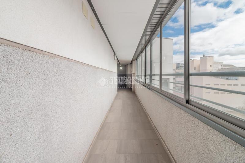 Foto 79858929-d434-423d-b741-e8ba5f976362. Piso  en venta en Simancas Madrid