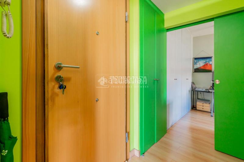 Foto d57cd0a3-bd8c-44d2-a0ad-3e77746cb13d. Piso  en venta en Simancas Madrid