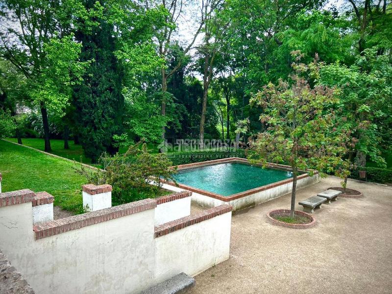 Foto f28d2d84-59d1-461e-b953-eeac6e6200b3. Studio with heating parking in Simancas Madrid