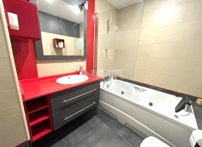 Foto c0ee37c9-b7ea-4bbd-a950-f5eb011ff4f2. Etagenwohnung in Simancas Madrid