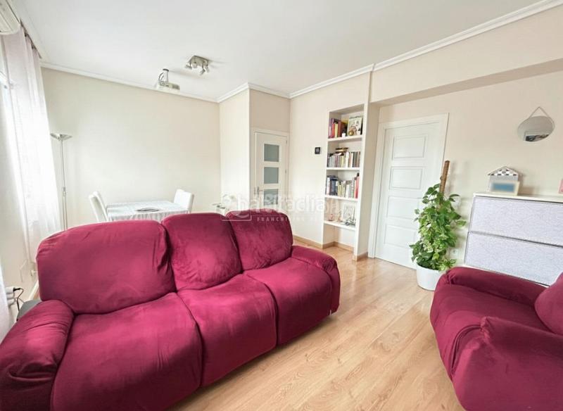 Foto ffcdb220-16d3-44e1-8721-724ae605888c. Etagenwohnung in Simancas Madrid