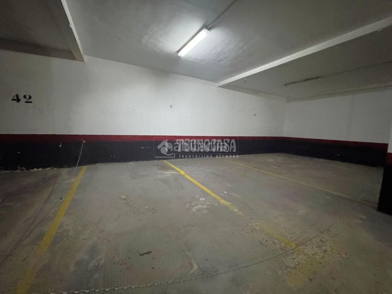 Foto 1b822e56-da75-4bd2-8955-c8b369da08c9. Local comercial amb calefacció a Simancas Madrid