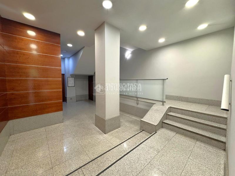 Foto 4e3f6247-5f6d-4055-9693-5db3938bb87a. Local comercial amb calefacció a Simancas Madrid