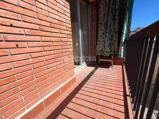 Pis a Santa Eulàlia. Piso en venta en lhospitalet de llobregat