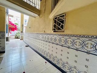 Local commercial dans Santa Eullia. Local comercial en venta en lhospitalet de llobregat