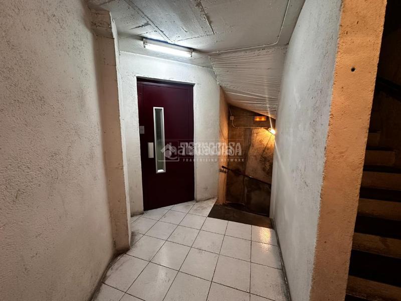 Foto 69bc1e33-7c41-4112-ac76-a8214420b719. Aparcament cotxe a Santa Eulàlia Hospitalet de Llobregat (L´)