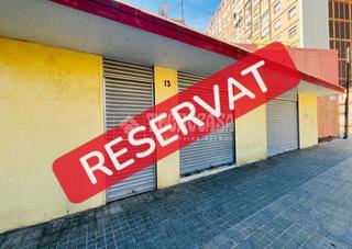 Local commercial à Bellvitge. Local comercial en venta en lhospitalet de llobregat