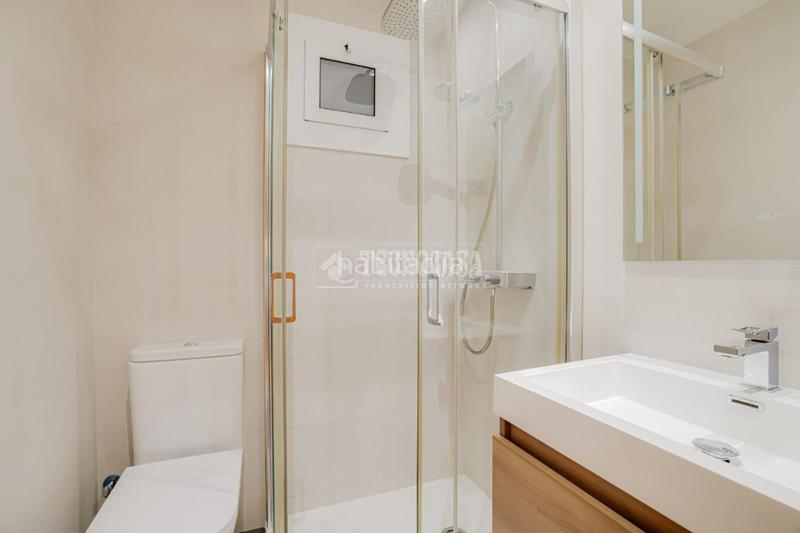 Foto 1d74ebaf-86b5-436f-9510-c0781db86cc4. Piso  en venta en lhospitalet de llobregat en Hospitalet de Llobregat (L´)