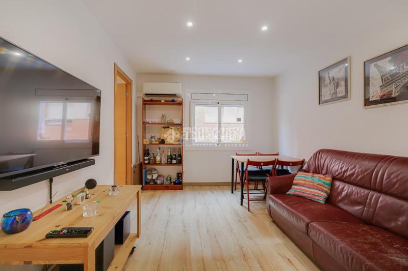 Foto 712a1264-2076-4297-9ee9-cbd94561ae90. Piso  en venta en lhospitalet de llobregat en Hospitalet de Llobregat (L´)