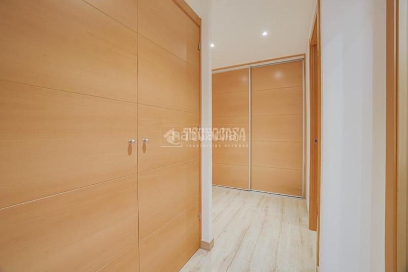 Foto ac675d5a-fe5b-49c6-b203-2095ed93155b. Piso  en venta en lhospitalet de llobregat en Hospitalet de Llobregat (L´)