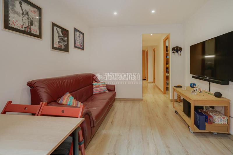 Foto adc0d66f-46d3-439e-9702-7105b3114868. Piso  en venta en lhospitalet de llobregat en Hospitalet de Llobregat (L´)